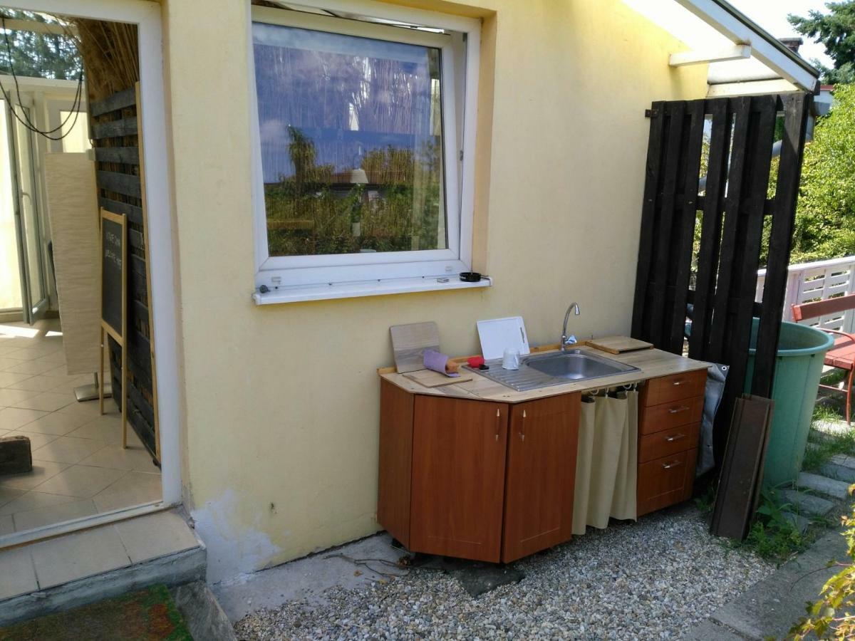 ברטיסלאבה Greenhouse Just 15 Min From The Old Town מראה חיצוני תמונה
